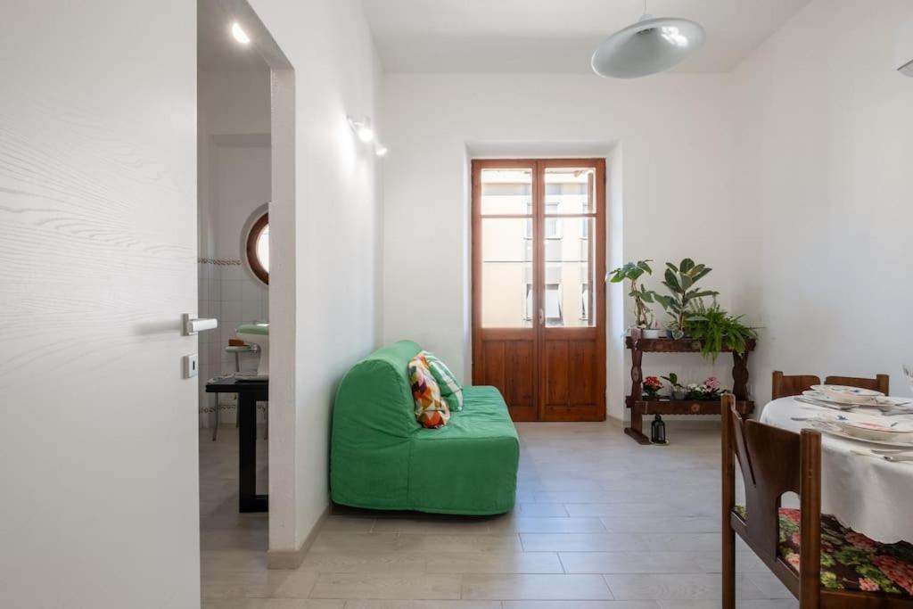 Casa Ofride -Centro-Poetto 10 Min-Wi-Fi-Netflix Leilighet Cagliari Eksteriør bilde