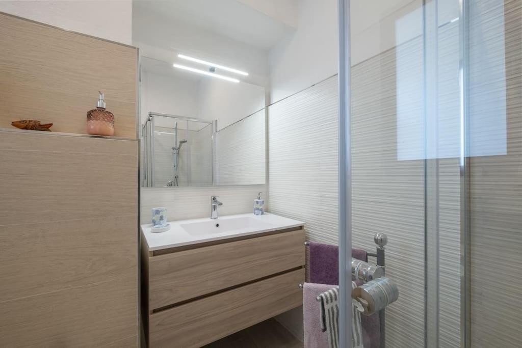 Casa Ofride -Centro-Poetto 10 Min-Wi-Fi-Netflix Leilighet Cagliari Eksteriør bilde